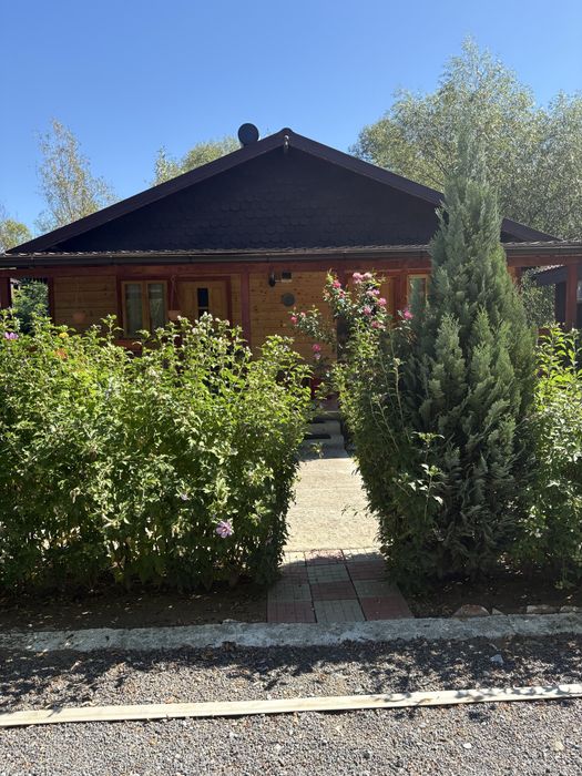 Cabană de vânzare!