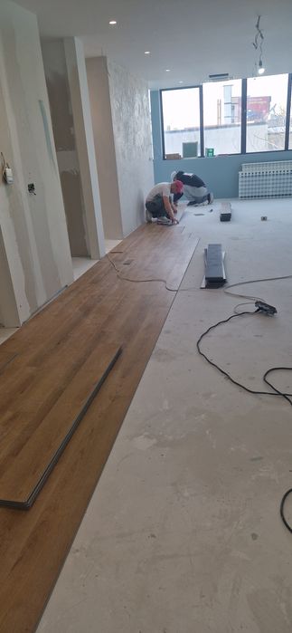 SPC PARCHET Supr Ofertă Material Și Manoperă