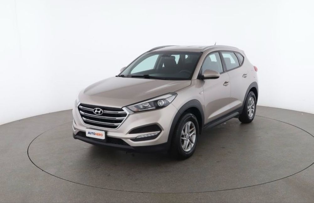 Hyundai Tucson 1.7 CRDi 2017 - garantie 12 luni