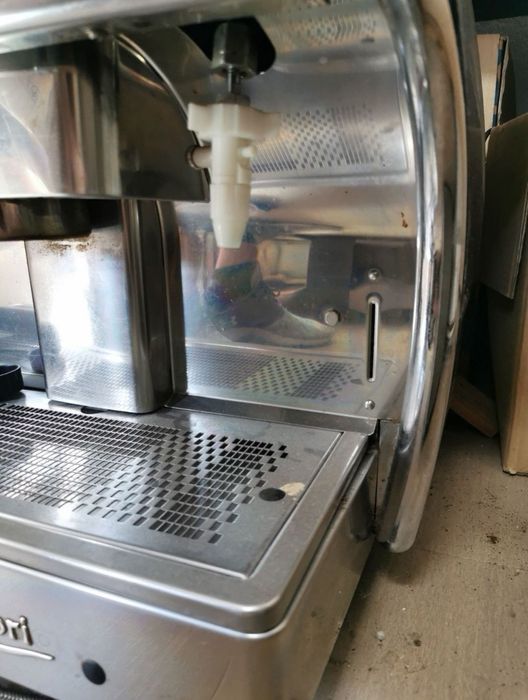 Aparat espresso Astoria (funcțional, nerevizionat)