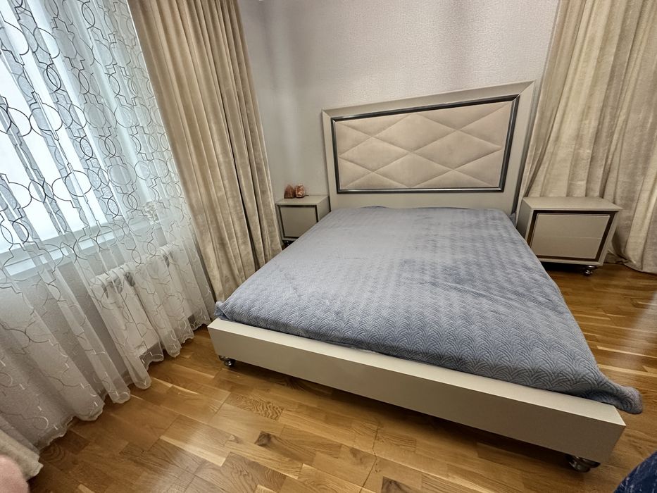 Спальный гарнитур Италия