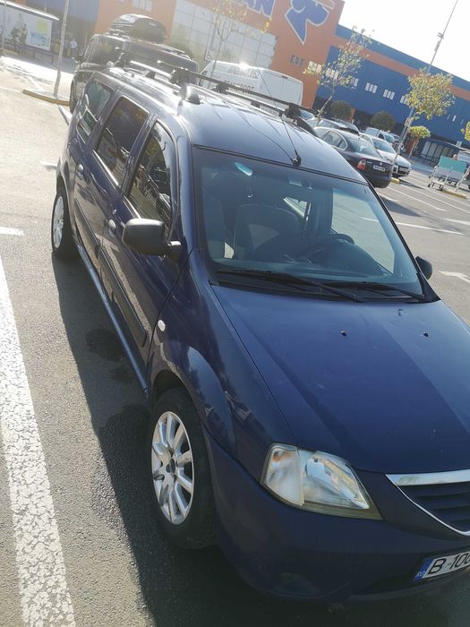 Vând Logan MCV 1,6 16V