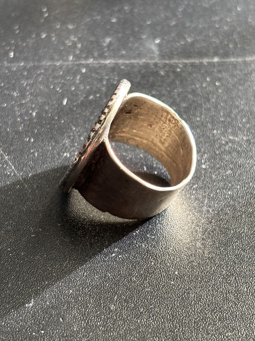 Старинное кольцо