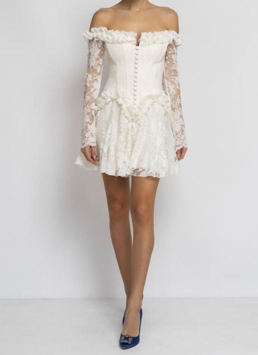 Дантелена рокля CLICHE