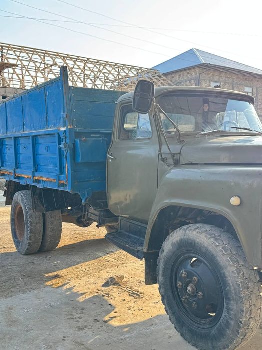 Gaz 53 samasval sotiladi