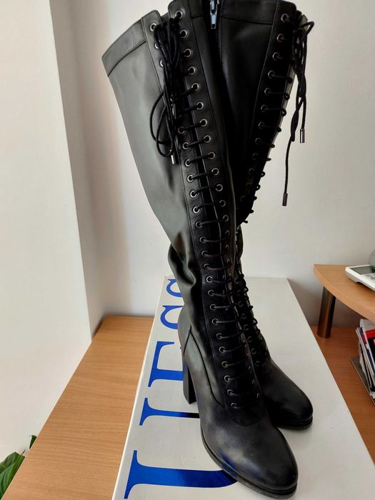 Високи ботуши Guess