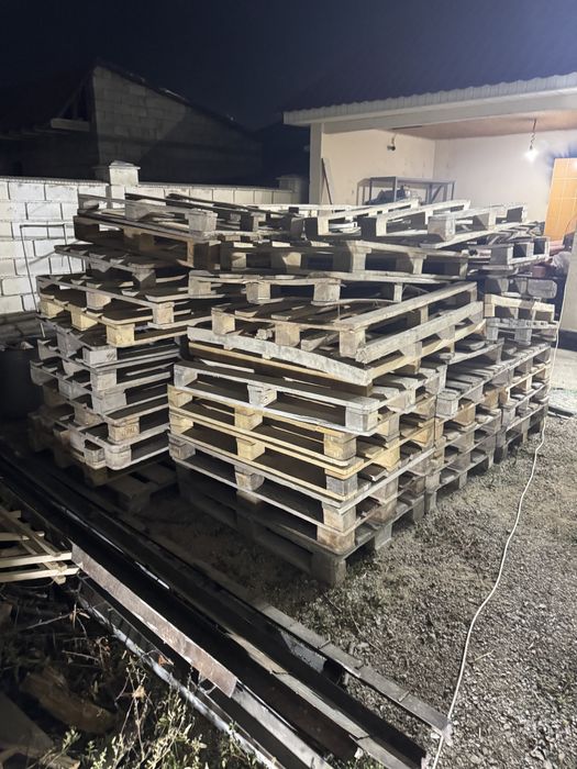 Срочно продам поддон