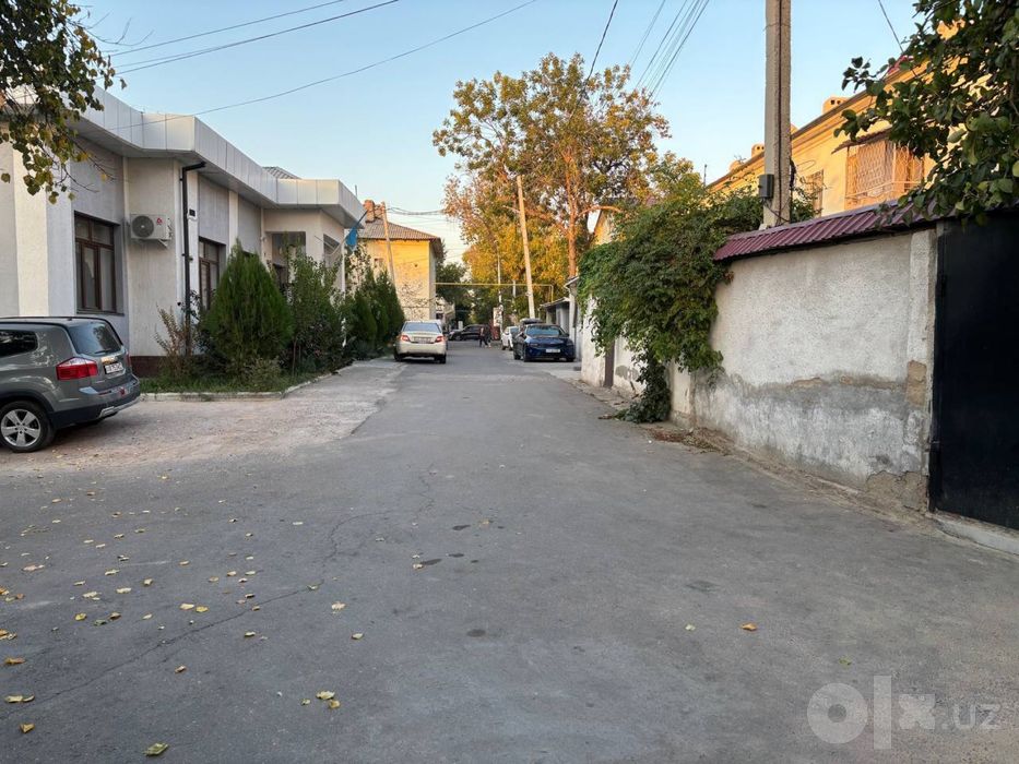 Sarakul 4 sotix xovli uy egasidan