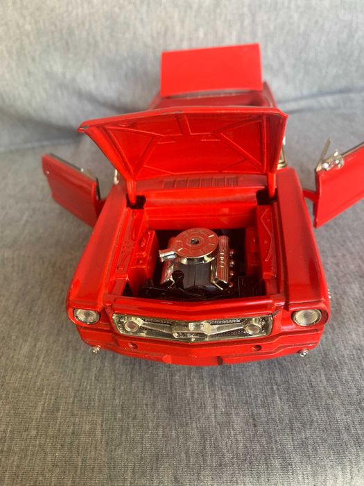 количка Ford Mustang Convertible