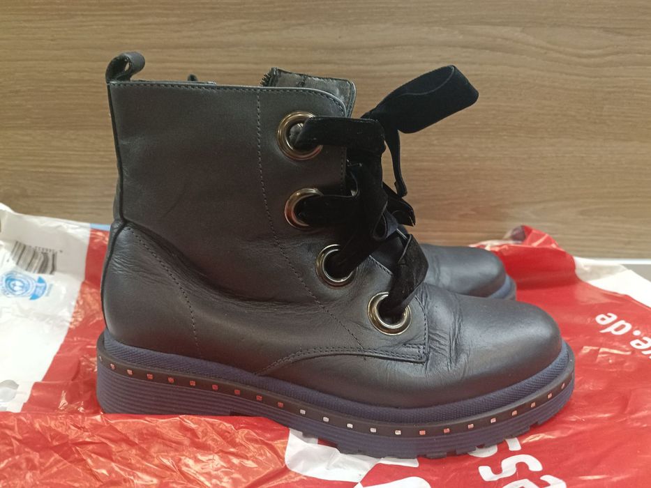 Daniele girarbo,liu Jo,български,италиански