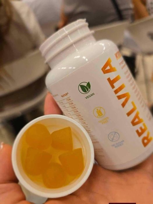 Jeleuri cu vitamine realvita