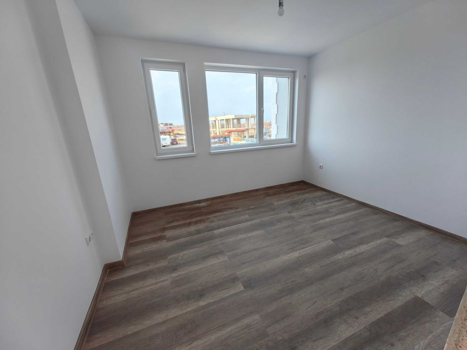 Тристаен в нова сграда Без такса