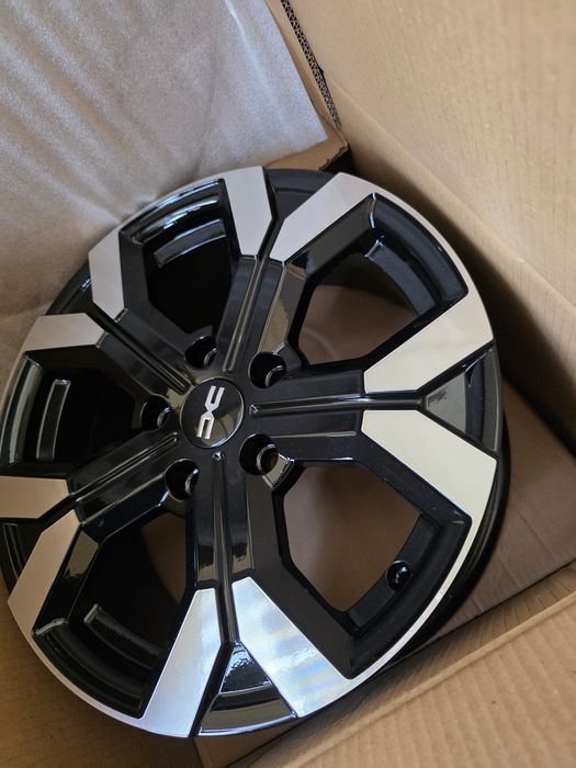 Jante de aliaj pentru dacia duster pe 16 marca rc wheels  model  514