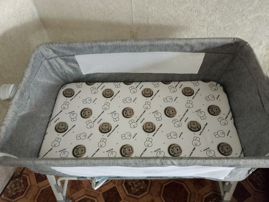 Кровать  манеж и шезлонг