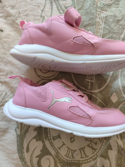 Намалена цена Маратонки Puma + nike  за момиче