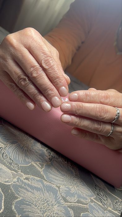 Unghii gel/ oja semipermanenta
