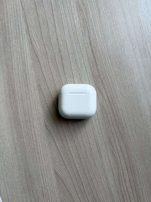 Airpods 4 (ANC) с шумодавом