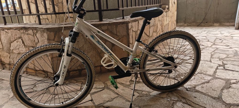 Велосипед SPRINT 24, за момиче