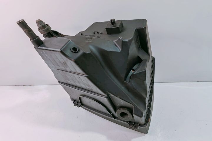 Carcasa  filtru aer 4F0133835H / 4F0000183A Audi A6 4F/C6