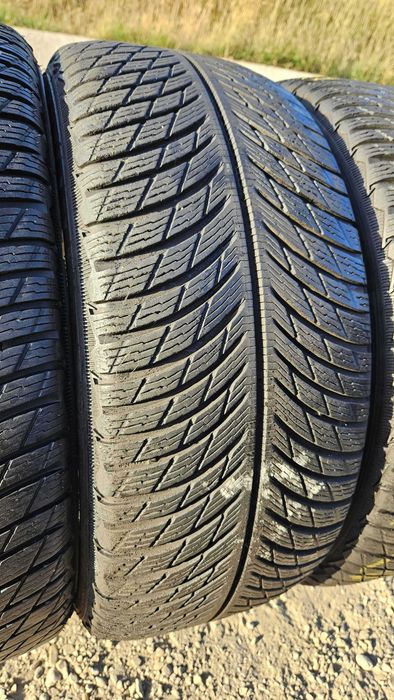 235/45 R18 • Iarna • Michelin Pilot Alpin 5 98V XL | 4 buc | DOT 2023 | Pret/buc