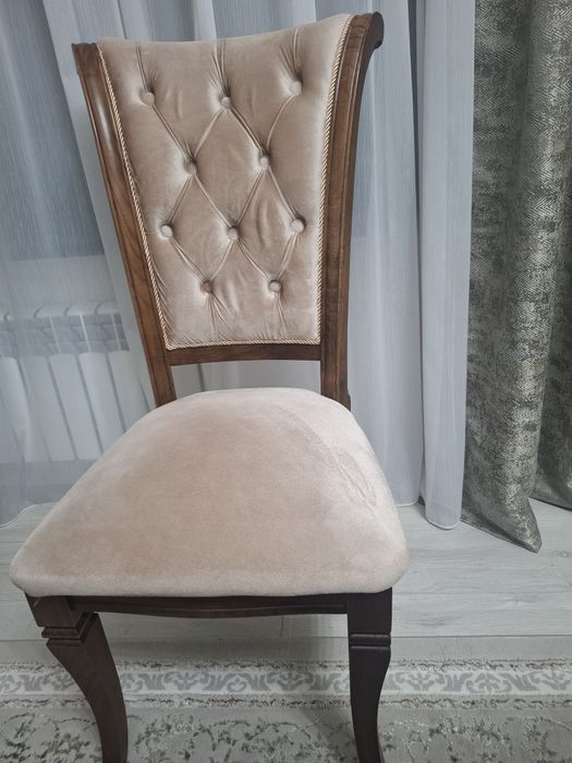 Стулья для гостиной