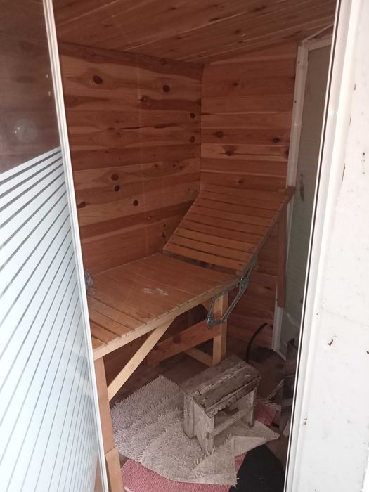 Vand sauna de exterior incalzit electric sau cu lemne marime optima
