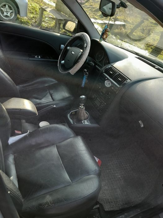 Ford Mondeo. 2002