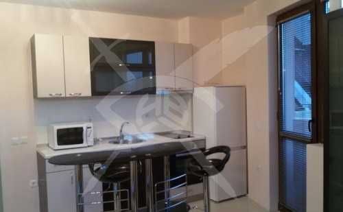 Дава се под наем Двустаен апартамент в София, Хладилника - 63 кв.м за 448.8 € - Снимка #1