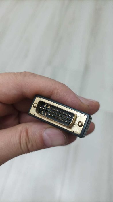 Продается переходник DVI(m) 24+1 - HDMI(f)