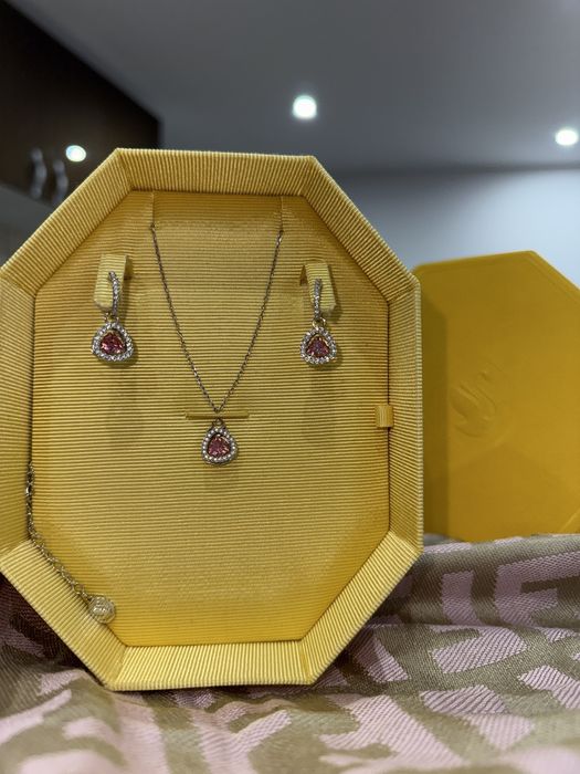 Set swarovski nou original