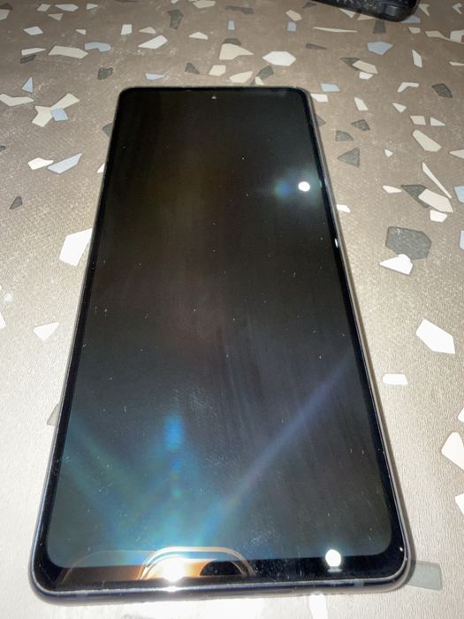 Продава се Samsung S20FE