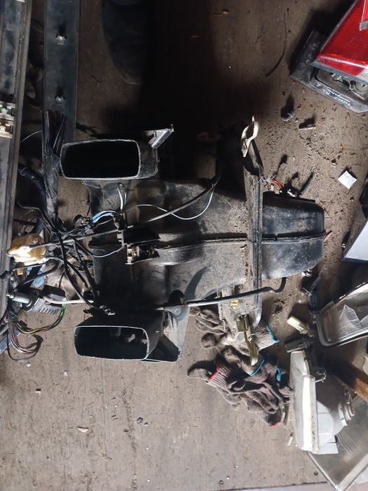 Корпус печки Мерседес 124