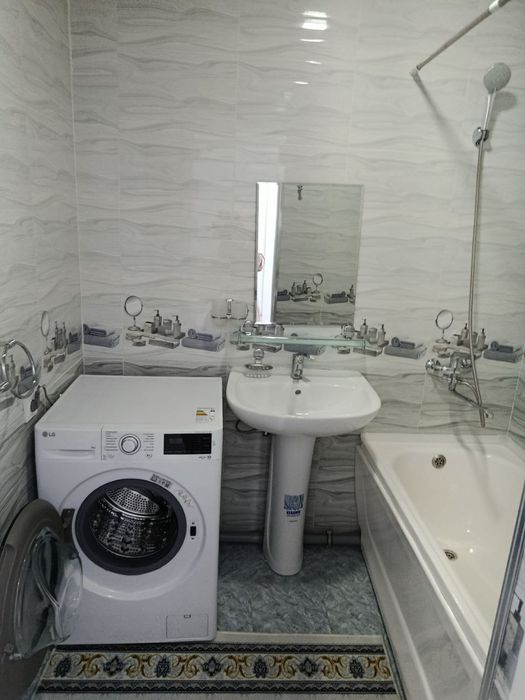 Сдаётся 3-х комнатная квартира Мирзо-Улугбекский район Новостройка