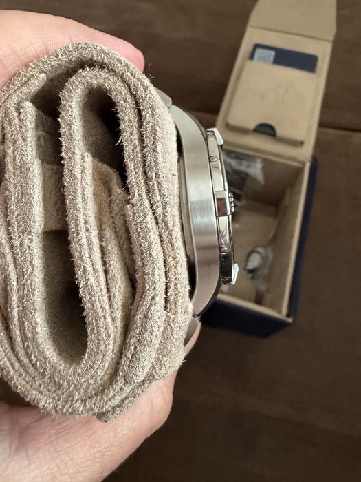 Breitling Avenger 43mm