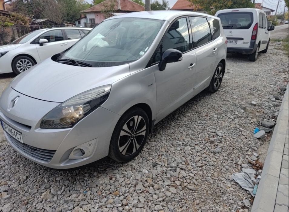 Рено Гранд Сценик Renault Grand Scenic
