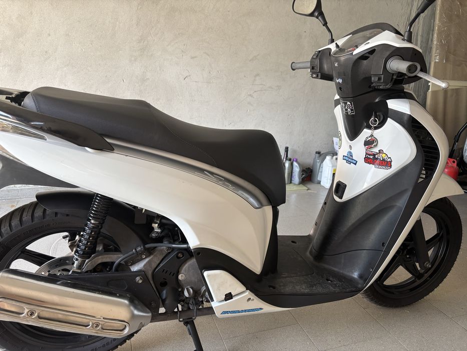 Honda SH150 2010 година