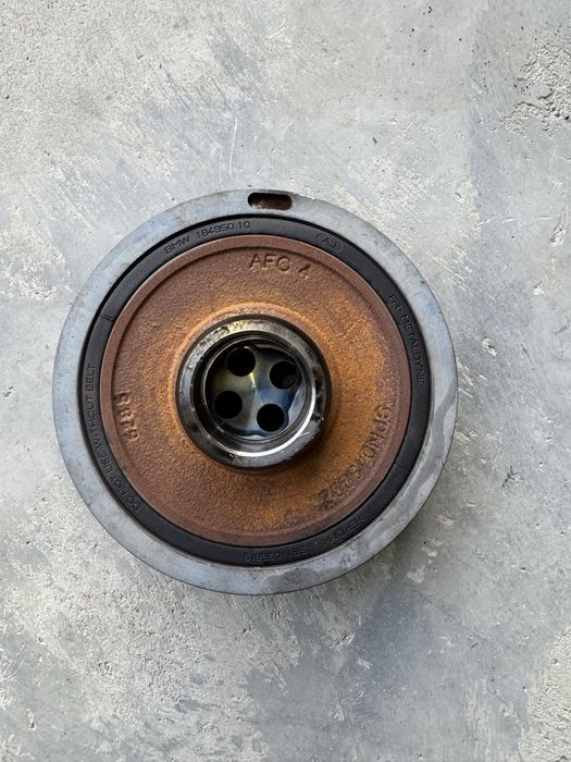 Демпферна шайба Бмв 2.0д 190к.с Б47Д20А (dempferna shaiba bmw 190hp)