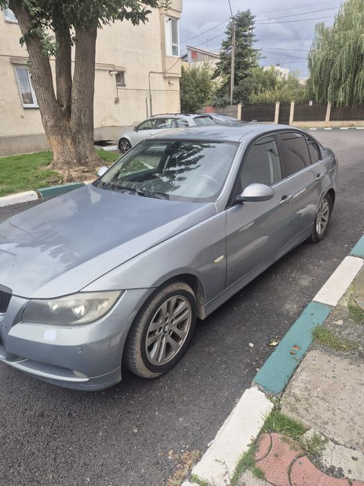 Bwm E90 cauta proprietar