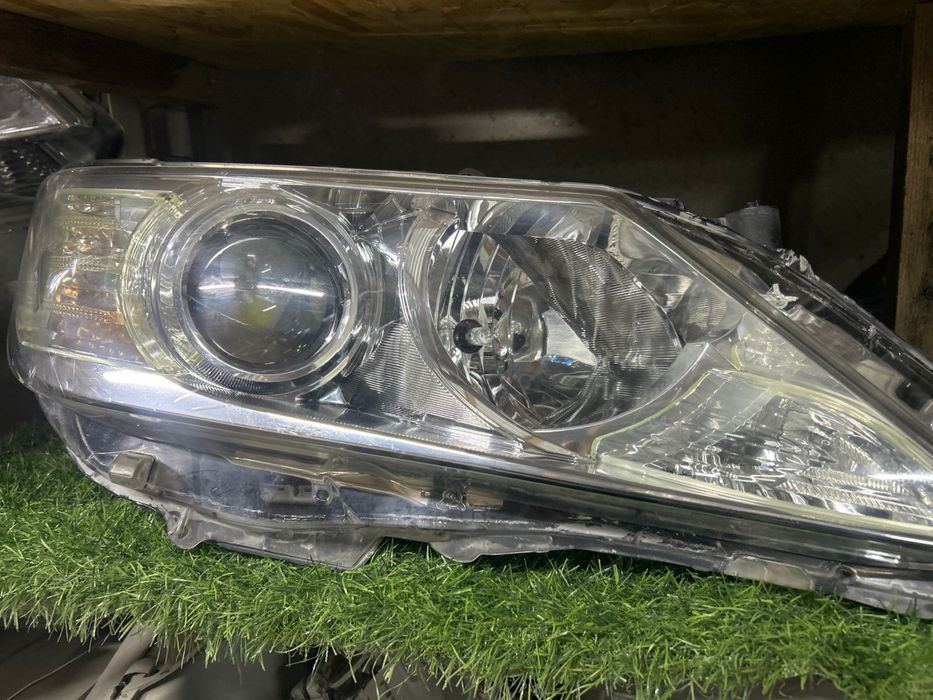 Камри фаралары бар, фара бар