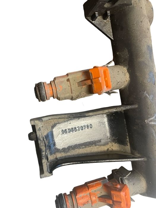 Rampa + Injectoare Peugeot 307 3A/C 2000 - > 1.6 16V Nfu (Tu5Jp4) 9636