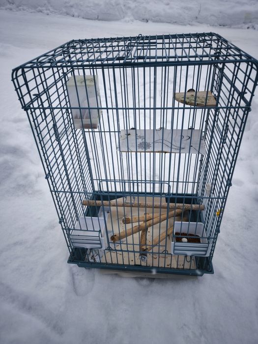 Большая клетка для птиц