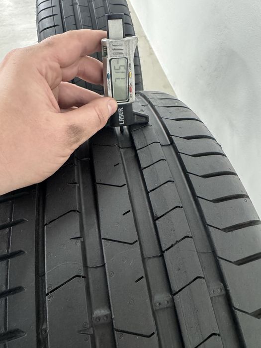 Jante Bmw X5 X6 R22 G05 G06 Originale M742 Pirelli 35/2024 Vara 99%