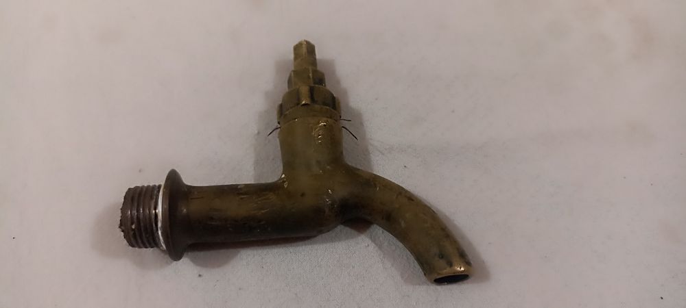 Кран для батареи