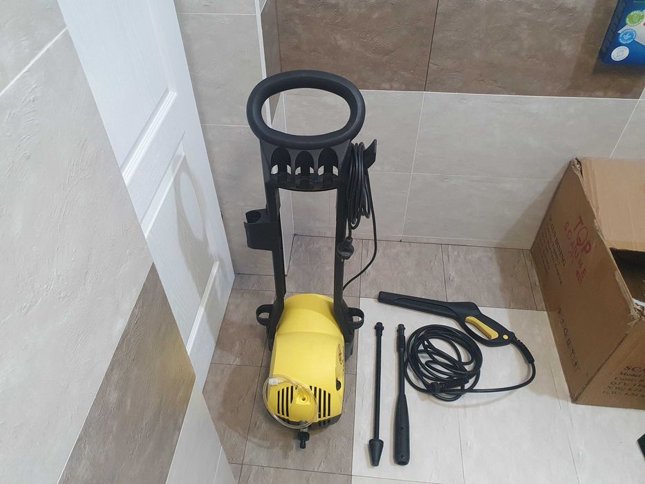 Aparat de spalat cu presiune Karcher