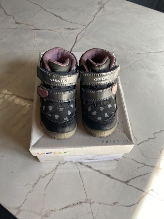 Ботинки GEOX         .