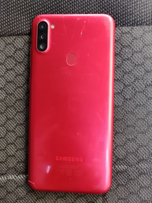 Samsung A11 32gb red