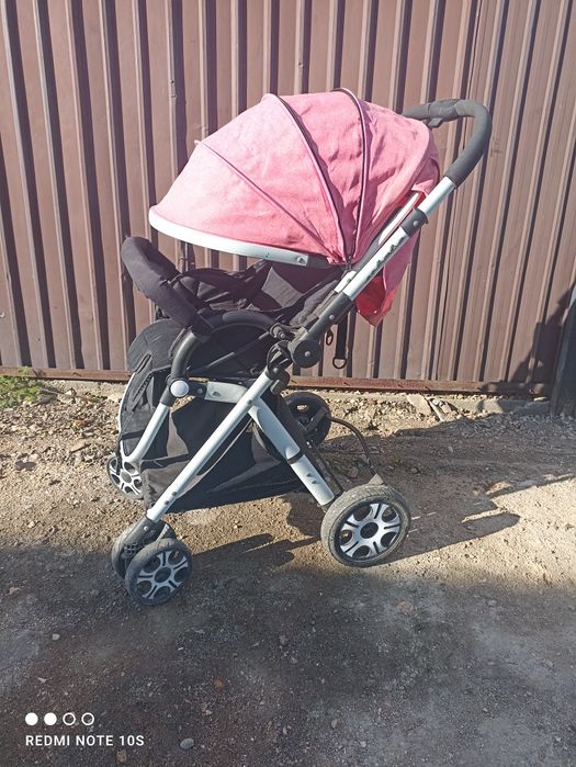 Коляска прогулочная