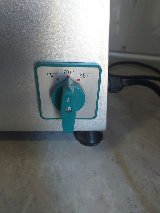 Mesrofka sotiladi 250 kg soatiga utgazadi