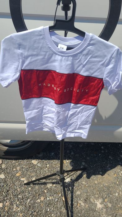 Tricouri ,pantaloni si crocsi