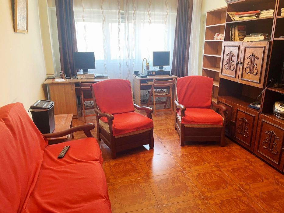 Vand apartament 4 camere ultracentral